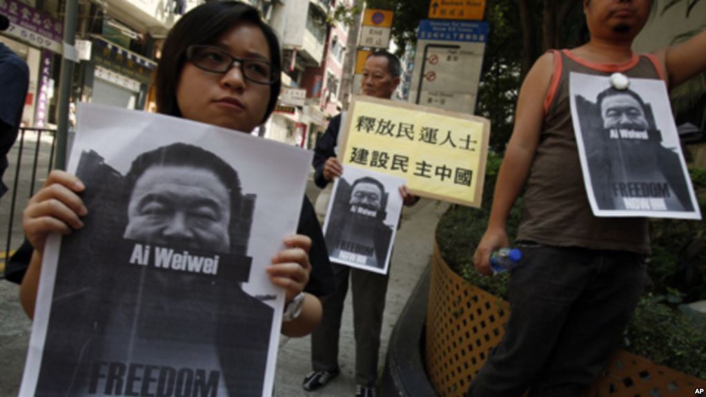 Ai Weiwei activists