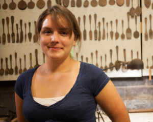 Photograph of artist Chloe Darke.